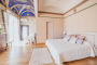 Suite Menta: master bedroom with terrace and sea views